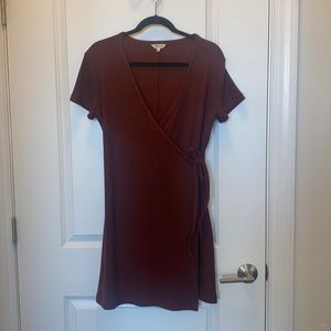 NEW LISTING - Madewell short sleeved sweater dress